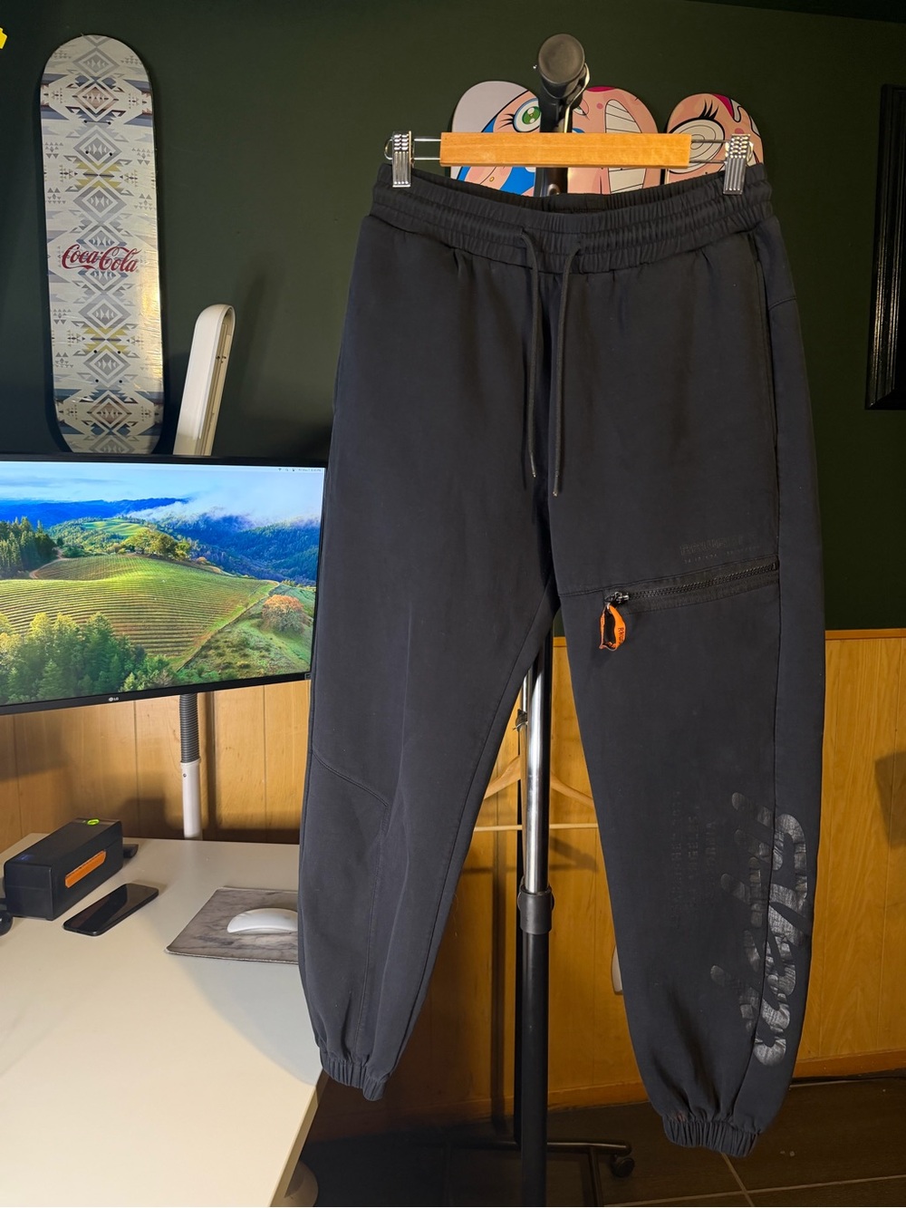 Raw gear Bradley Martin Black Men's Jogger Sweatpants with Zipper Pocket